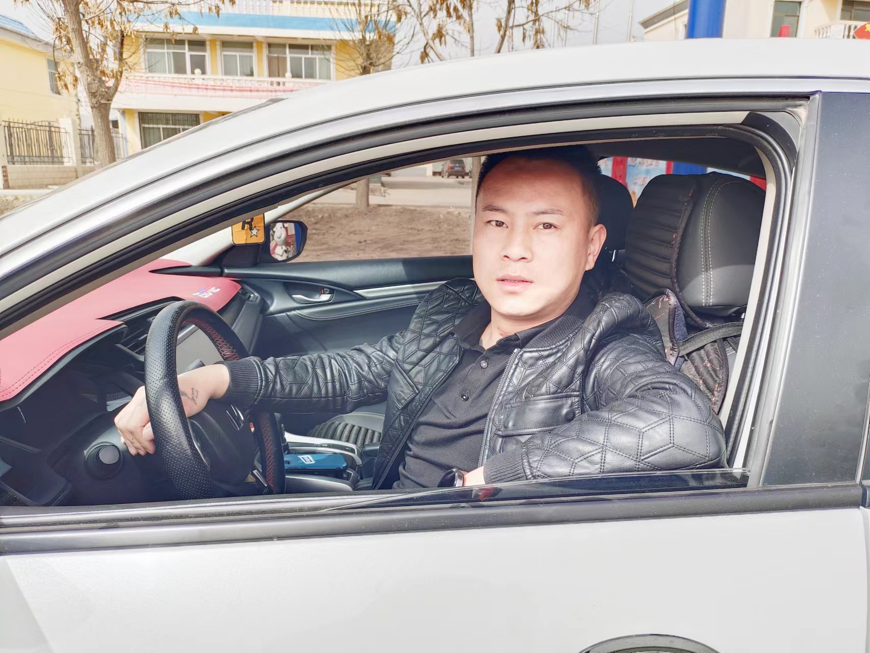 1679647491206928.jpg ee7bbf1042069d9b58c50429986eb8e.jpg