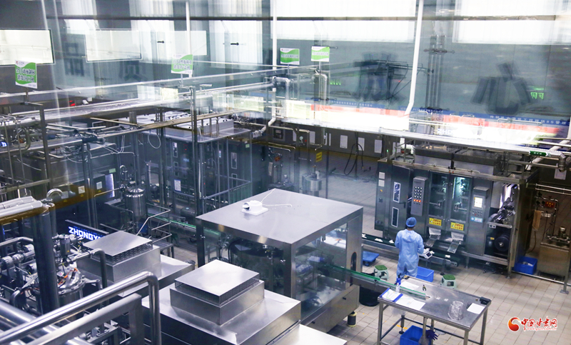 1694651833193300.jpg 00301639312_0f0d824b.jpg