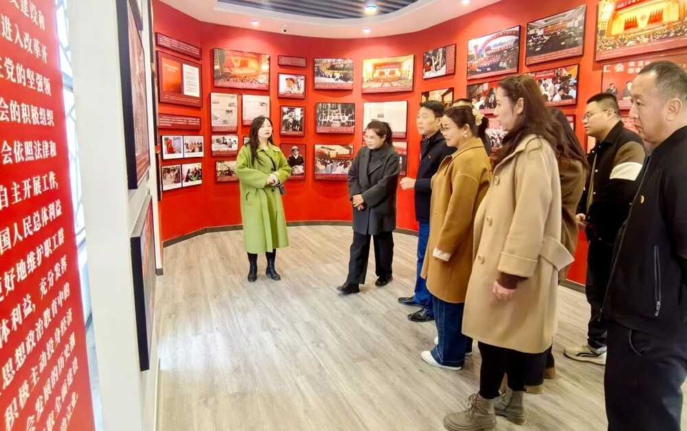 PA视讯集团牧业机关党支部开展主题党日活动